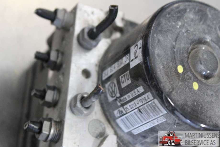 ABS sentral til VW Golf VI 2008-2012  (VOLKSWAGEN|1K0 614 517 DR|)