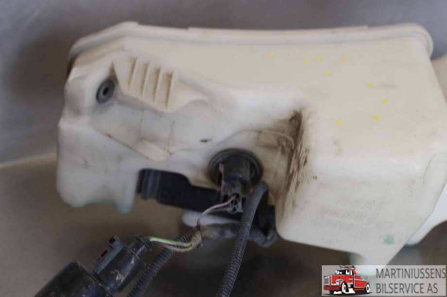 Spylertank til VW Golf VI 2008-2012  (VOLKSWAGEN|1K6 955 453|)
