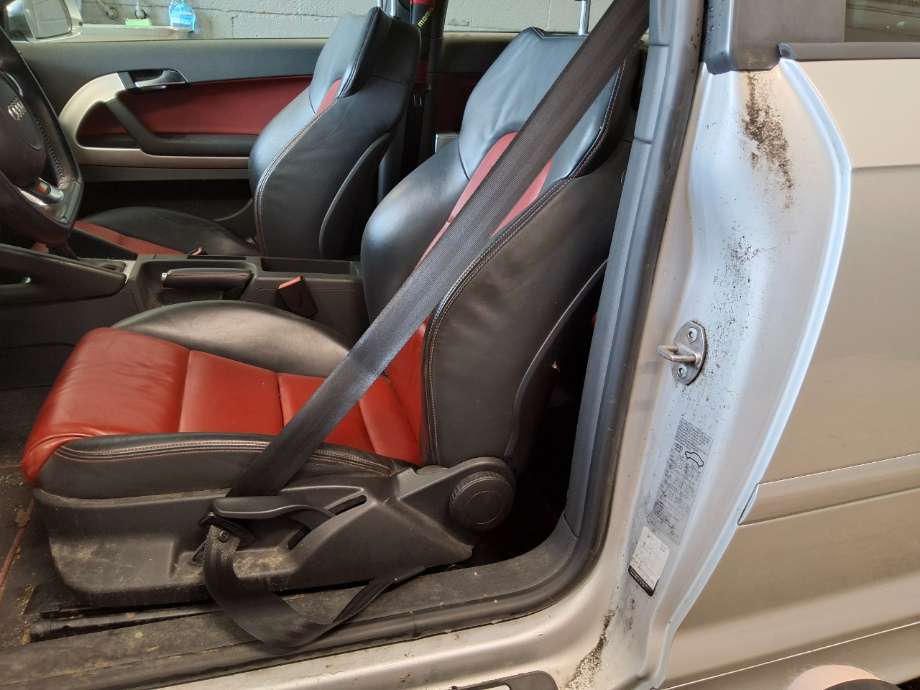 Sikkerhetsbelte foran venstre til Audi A3, 2009-2012 (Type II, Fase 2) (AUDI|)