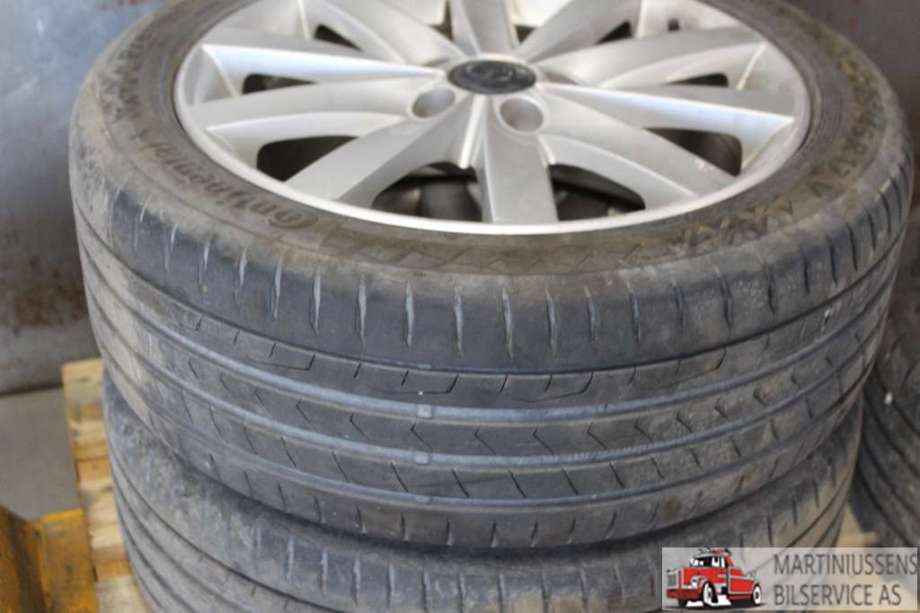 Dekk til Annet Dekk sommer 0-->>  (CONTI PREMIUMCONTACT||CONTINENTAL)