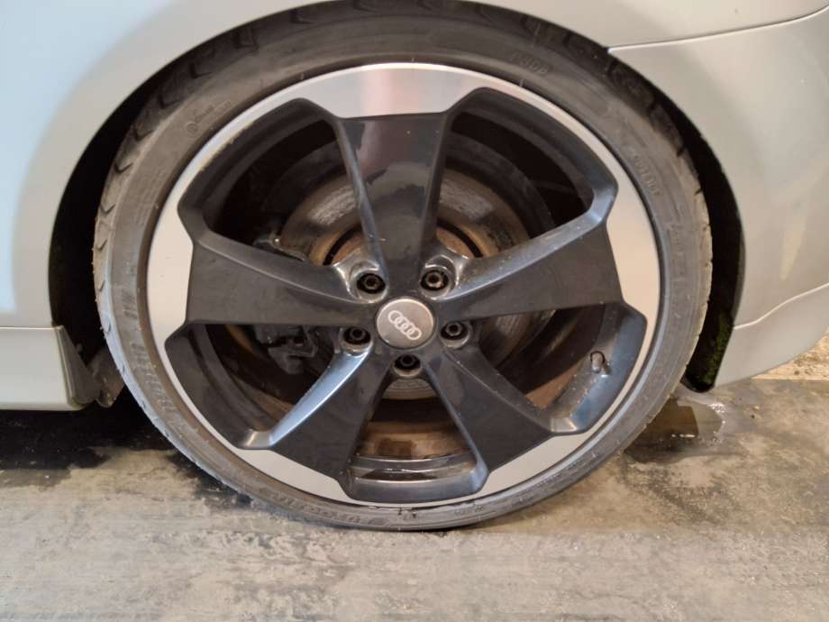 Hjulsett aluminium sommer til Audi A3 2009-2012 (Type II, Fase 2) (AUDI|)