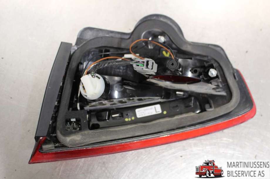Baklykt venstre indre til Ford Mondeo 2011-2014 (Type IV, Fase 2)  (FORD||BS71-13A603-BD)