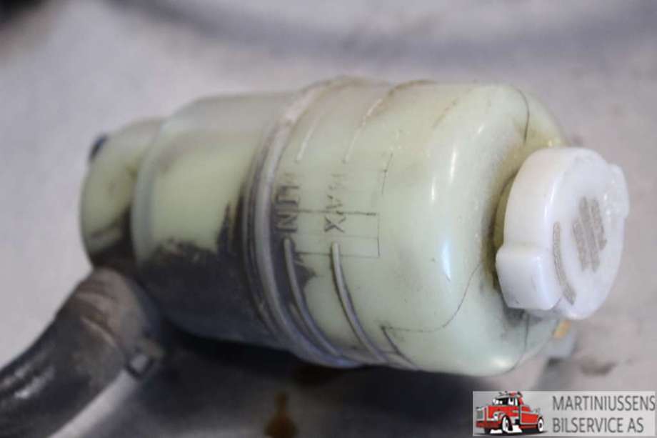Ekspansjonstank til Mitsubishi Pajero 2007-2016 (Type IV, Fase 1)  (MITSUBISHI||NO PART ID)
