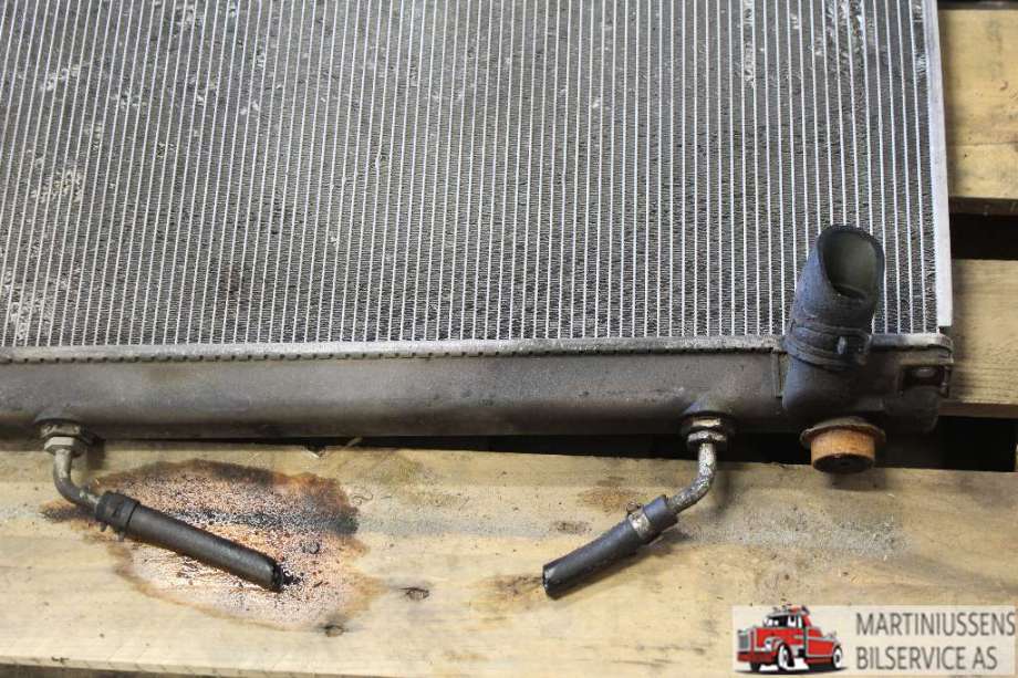 Radiator (automat gir) til Mitsubishi Pajero 2007-2016 (Type IV, Fase 1)  (MITSUBISHI||MR968289)