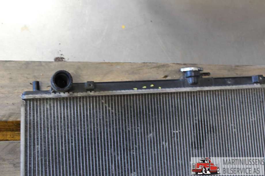 Radiator (automat gir) til Mitsubishi Pajero 2007-2016 (Type IV, Fase 1)  (MITSUBISHI||MR968289)