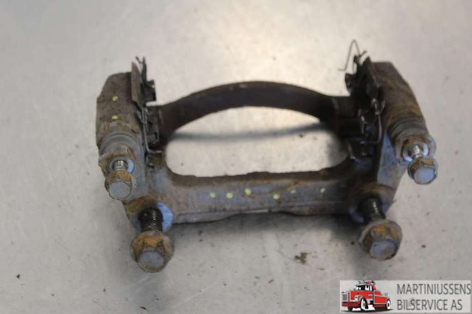 Bremsecaliper brakett til Nissan Qashqai 2014-2021 (Type II) (NISSAN||INGEN PRODUKT ID)