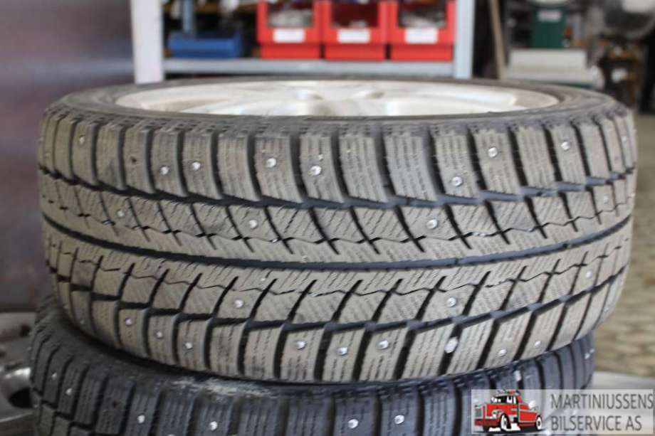Dekk til Annet Dekk vinter pigg 0-->>  (ICE STAR IS33|225/45R17 - 9MM|LANDSAIL)