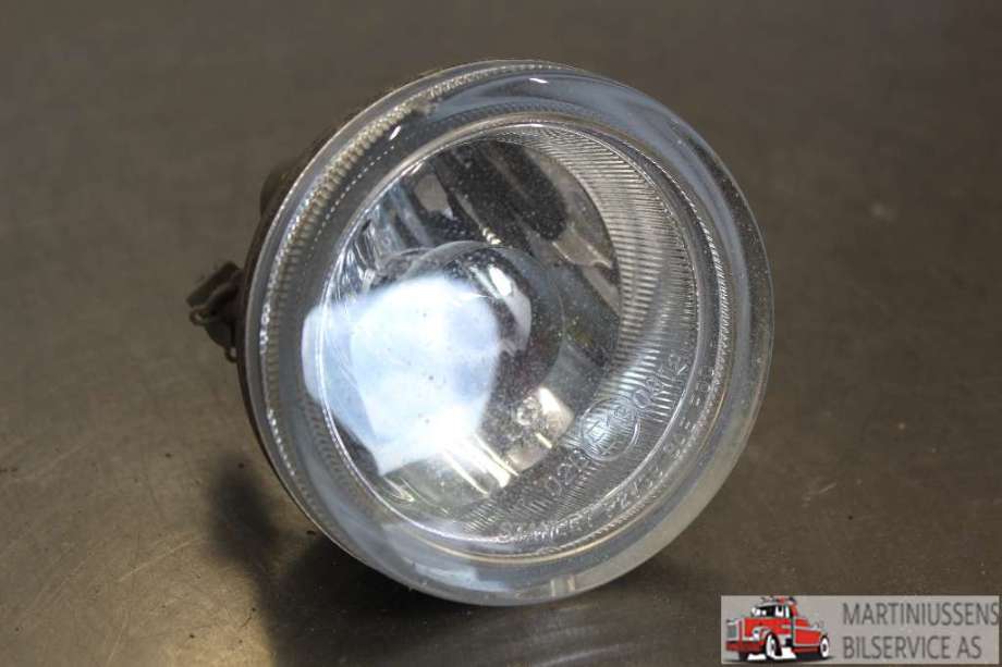 Tåkelykt høyre foran til Suzuki SX4 2006-2009 (Type I, Fase 1)  (SUZUKI||P2709)