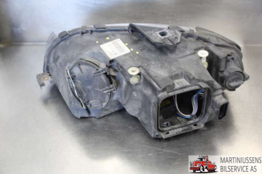 Frontlykt høyre halogen til Audi A3 2003-2008 (Type II, Fase 1) (AUDI|8 P0 941 004K|)