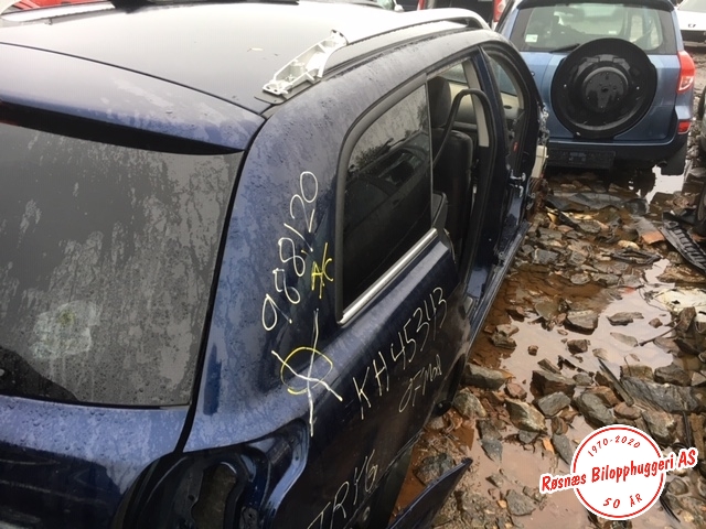 Toyota Avensis 2003-2008 (Type II) delebil , Motorkode: 1AZ-FSE, Girkassekode: 