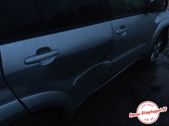 Toyota RAV4 2000-2006 (Type II) , Motorkode: 1CD-FTV, Girkassekode: 