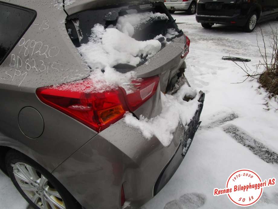 Toyota Auris 2013-2015 (Type II, Fase 1) , Motorkode: 1ND-TV, Girkassekode: