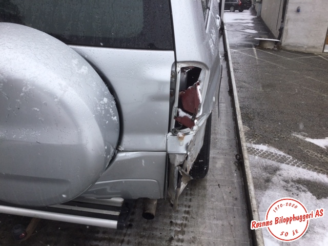 Toyota RAV4 2000-2006 (Type II) , Motorkode: 1CD-FTV, Girkassekode: 