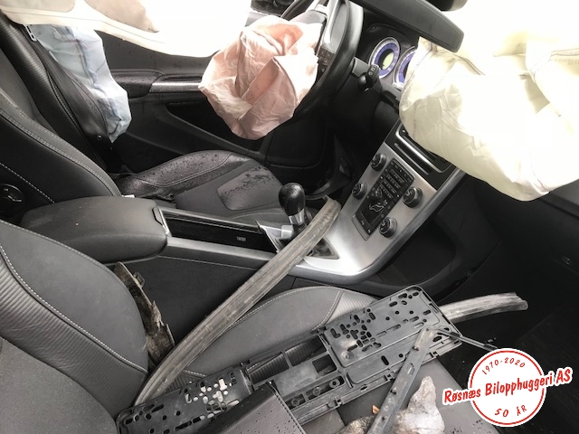 Volvo V60 2010-2013 (Type I, Fase 1) , Motorkode: B4164T3, Girkassekode: 