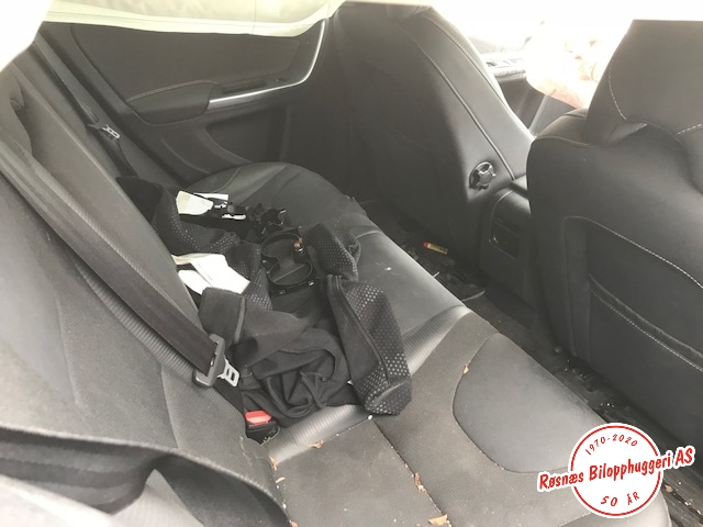Volvo V60 2010-2013 (Type I, Fase 1) , Motorkode: B4164T3, Girkassekode: 