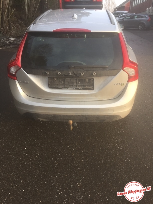 Volvo V60 2010-2013 (Type I, Fase 1) , Motorkode: D4162T, Girkassekode: 