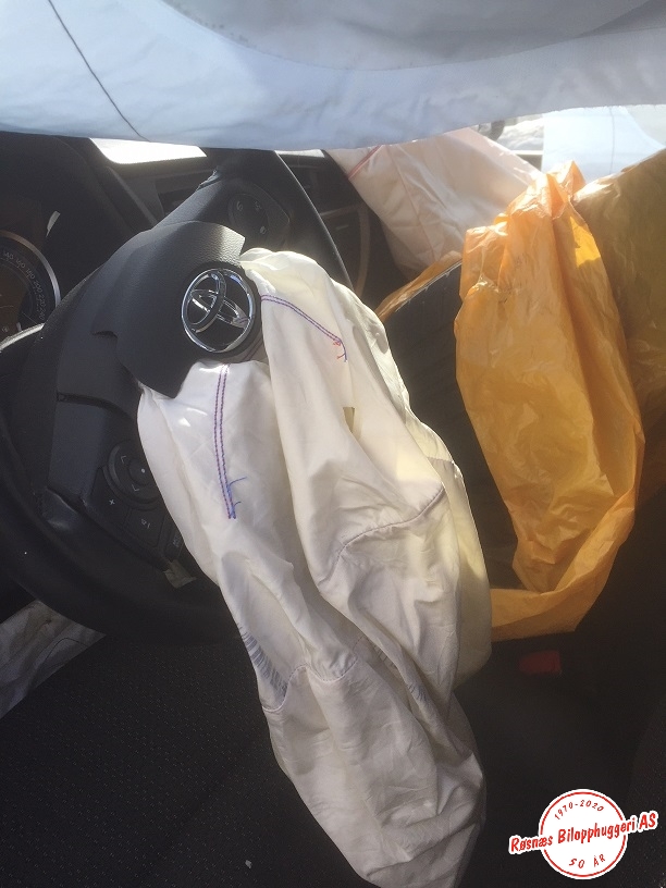 Toyota Auris 2013-2015 (Type II, Fase 1) , Motorkode: 2ZR-FXE, Girkassekode: 