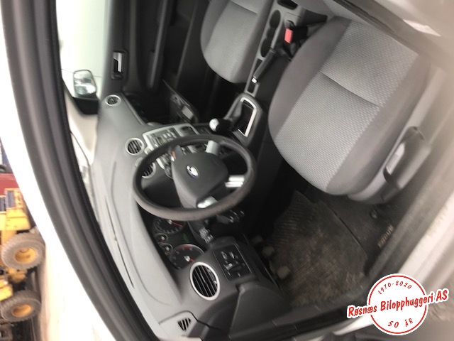 Ford Focus 2004-2007 (Type II, Fase 1) , Motorkode: HWDA;HWDB, Girkassekode: B5/IB5