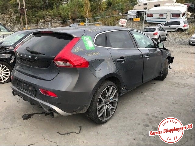 Volvo V40 2012-2019 , Motorkode: D4162T, Girkassekode: 1285228