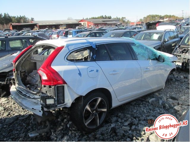 Volvo V60/V60 CC 2013-2018 (Type I, Fase 2) , Motorkode: D5244T17, Girkassekode: