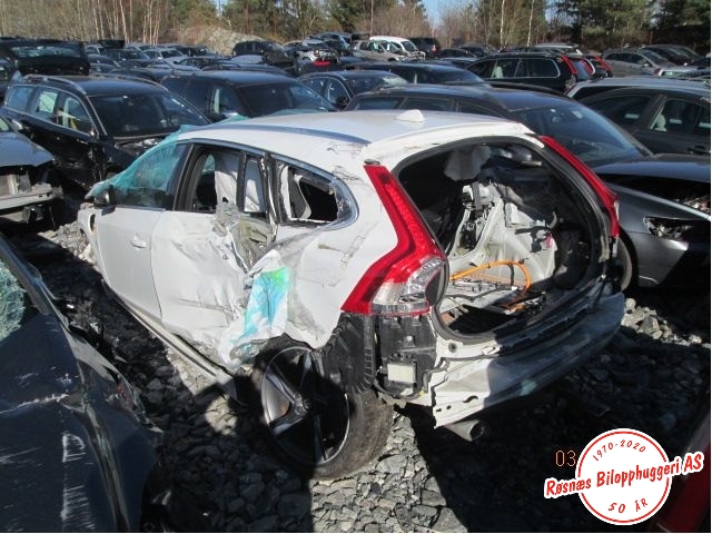 Volvo V60/V60 CC 2013-2018 (Type I, Fase 2) , Motorkode: D5244T17, Girkassekode: 