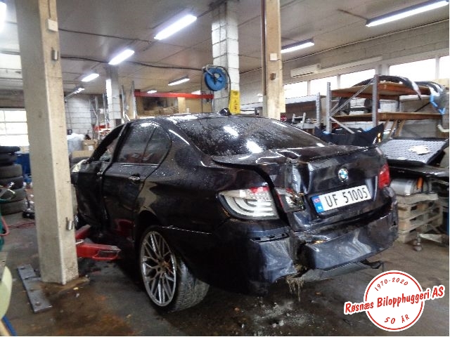 BMW 5-Serie 2010-2017 (F10/F11) (F10/F11), Motorkode: N57-D30A, Girkassekode: 24 00 7 644 624