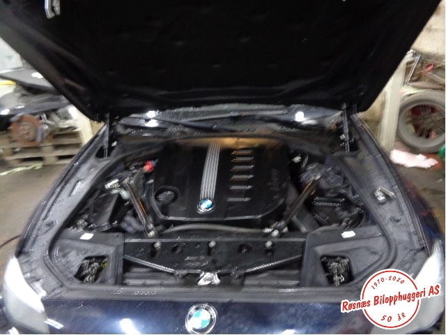 BMW 5-Serie 2010-2017 (F10/F11) (F10/F11), Motorkode: N57-D30A, Girkassekode: 24 00 7 644 624