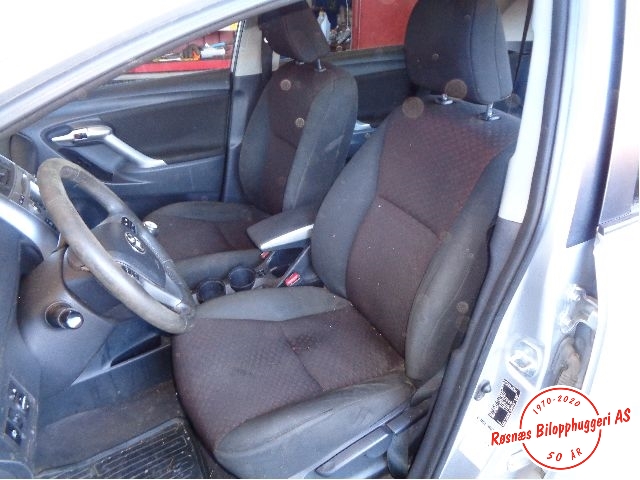 Toyota Verso 2009-2016 (Type III) , Motorkode: 1AD-FTV, Girkassekode: 