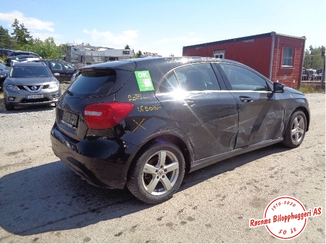Mercedes A-Klasse 2012-2018 (W176) (W176), Motorkode: M270.910, Girkassekode: 