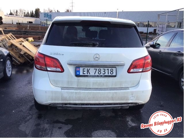 Mercedes B-Klasse 2011-2018 (W246) (W246), Motorkode: EM0004, Girkassekode: