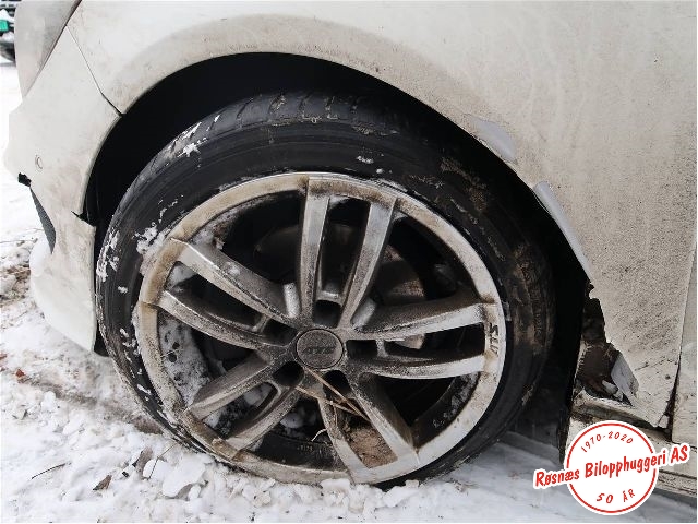 Mercedes CLA 2013-2019 (C117) (C117), Motorkode: M270.910, Girkassekode: 