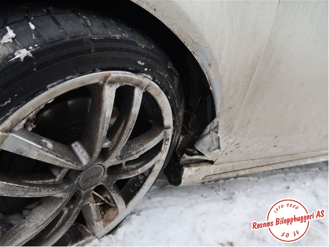 Mercedes CLA 2013-2019 (C117) (C117), Motorkode: M270.910, Girkassekode: 