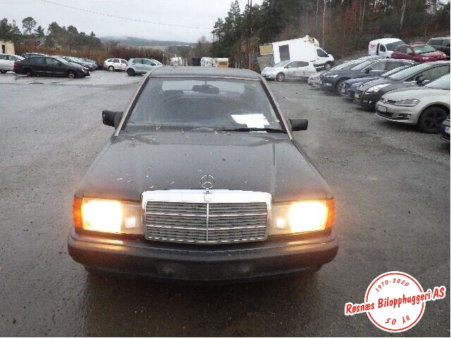 Mercedes 190 1984-1993 (W201) (W201), Motorkode: M102.962, Girkassekode: 