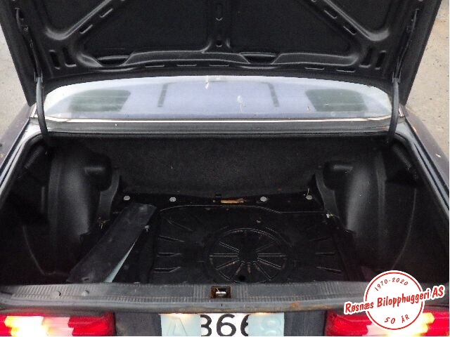 Mercedes 190 1984-1993 (W201) (W201), Motorkode: M102.962, Girkassekode: 