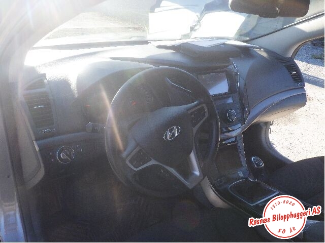 Hyundai i40 2012-2017 , Motorkode: D4FD, Girkassekode: 