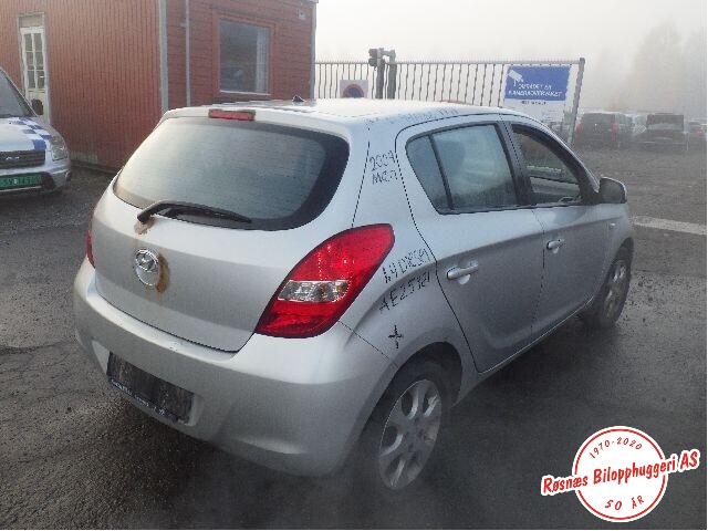 Hyundai i20 2009-2014 (Type I) , Motorkode: D4FC-L, Girkassekode: 