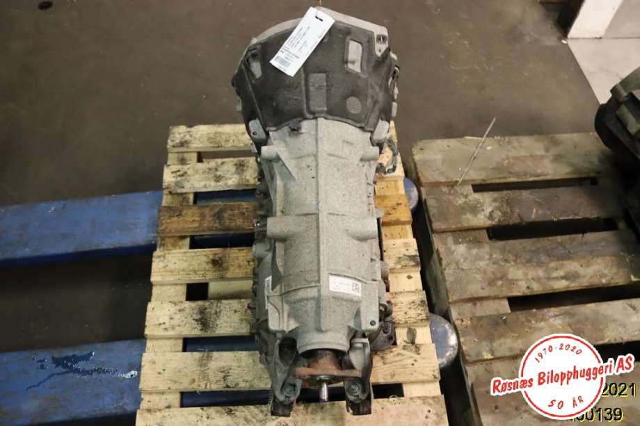 Girkasse automat til BMW 1-Serie 2011-2015 (Fase 1) (F20/F21) (F20/F21) (BMW|GA8HP45Z|24008615606|)