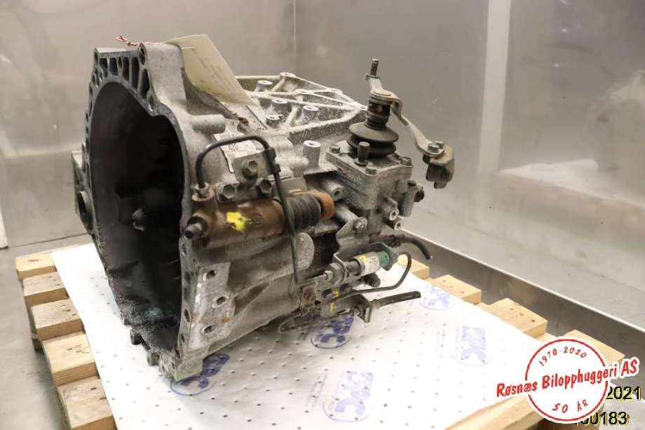 Girkasse manuell 6-trinn til Toyota Avensis 2009-2015 (Type III, Fase 1)  (TOYOTA|3030020A90|)