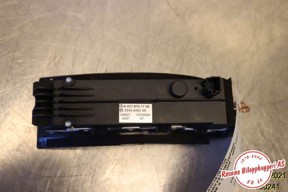 Bryter Antispinn til Mercedes S-Klasse 2005-2013 (W221) (W221) (MERCEDES|A2218701758|)
