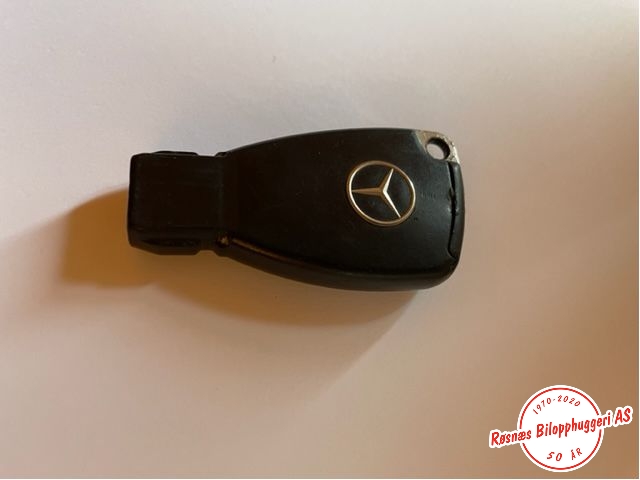 Nøkkel til Mercedes CLK 1997-2002 (C208) (C208) (MERCEDES|)