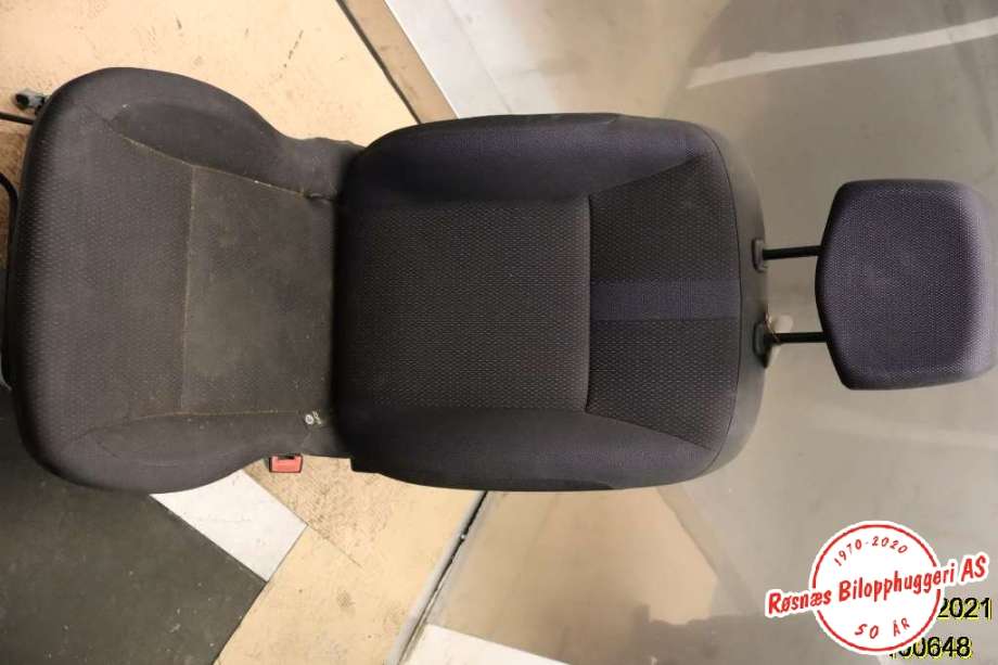 Sete foran høyre til Renault Clio 2001-2006 (Type II, Fase 2) (RENAULT|)