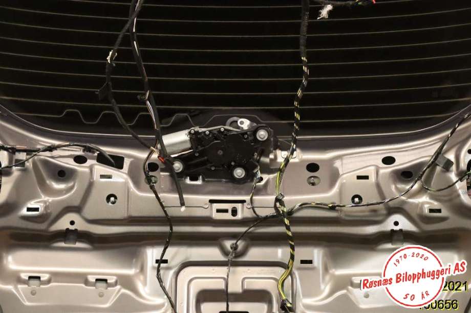 Bakluke til Ford Focus 2014-2018 (Type III, Fase 2)  (FORD|)