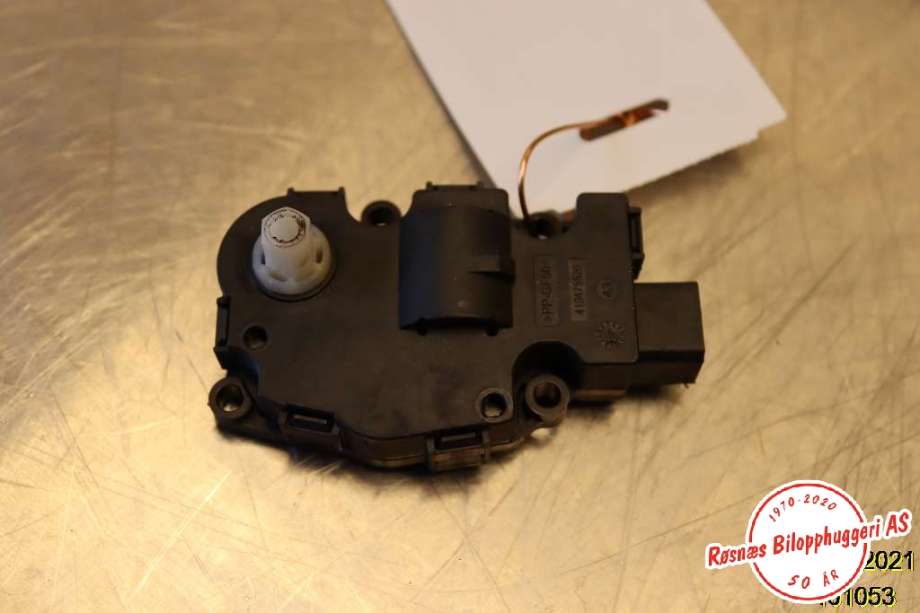 Diverse deler til BMW 5-Serie 2010-2017 (F10/F11) (F10/F11) (BMW|64119319037|)