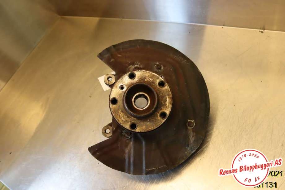 Hjulspindel høyre foran til BMW X3 2007-2010 (Fase 2) (E83) (E83) (BMW|31213450558|)
