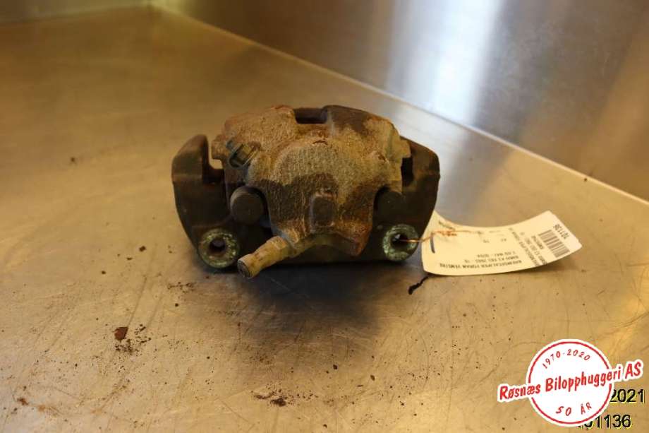 Bremsecaliper venstre foran til BMW X3 2007-2010 (Fase 2) (E83) (E83) (BMW|)