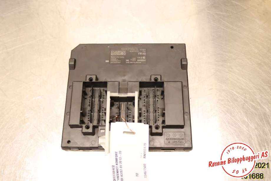 Styreenhet comfort (BCM) til Audi A3 2016-2020 (Type III, Fase 2) (AUDI|5Q0937084CQ|)