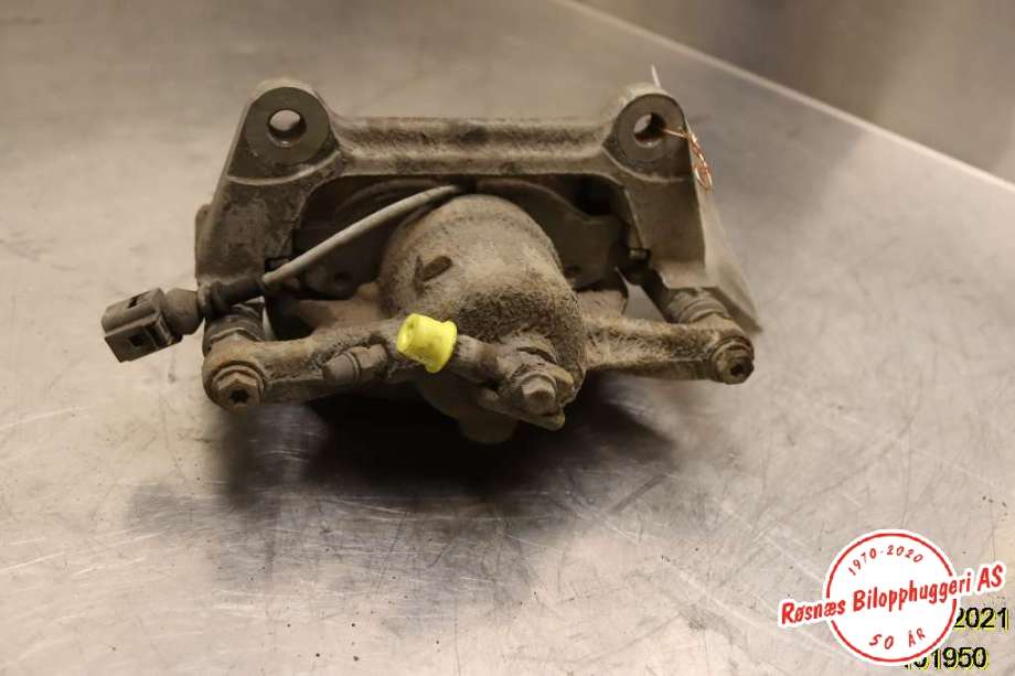 Bremsecaliper høyre foran til Audi A3 2016-2020 (Type III, Fase 2)  (AUDI|)