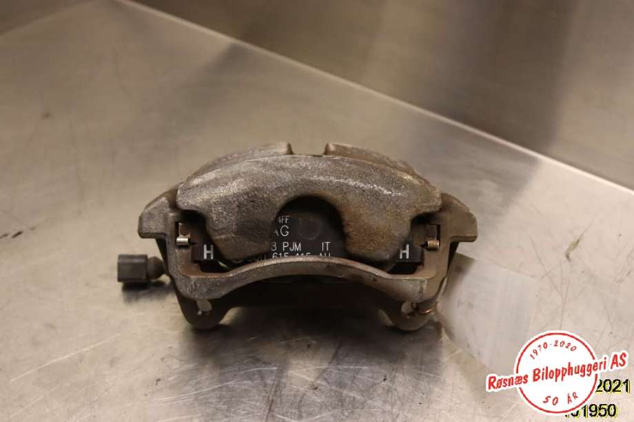 Bremsecaliper høyre foran til Audi A3 2016-2020 (Type III, Fase 2)  (AUDI|)