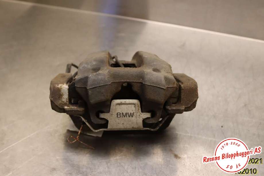 Bremsecaliper venstre foran til BMW 3-Serie 2012-2018 (F30/F31/F34) (F30/F31/F34) (BMW|)