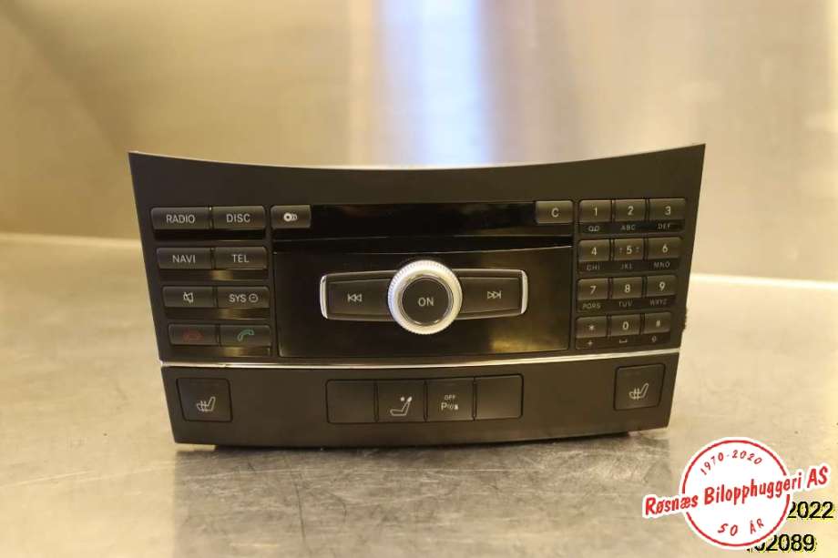 Bilstereo navigasjon til Mercedes E-Klasse, 2009-2013 (Fase 1) (W212) (W212) (MERCEDES|A 212 906 56 00)